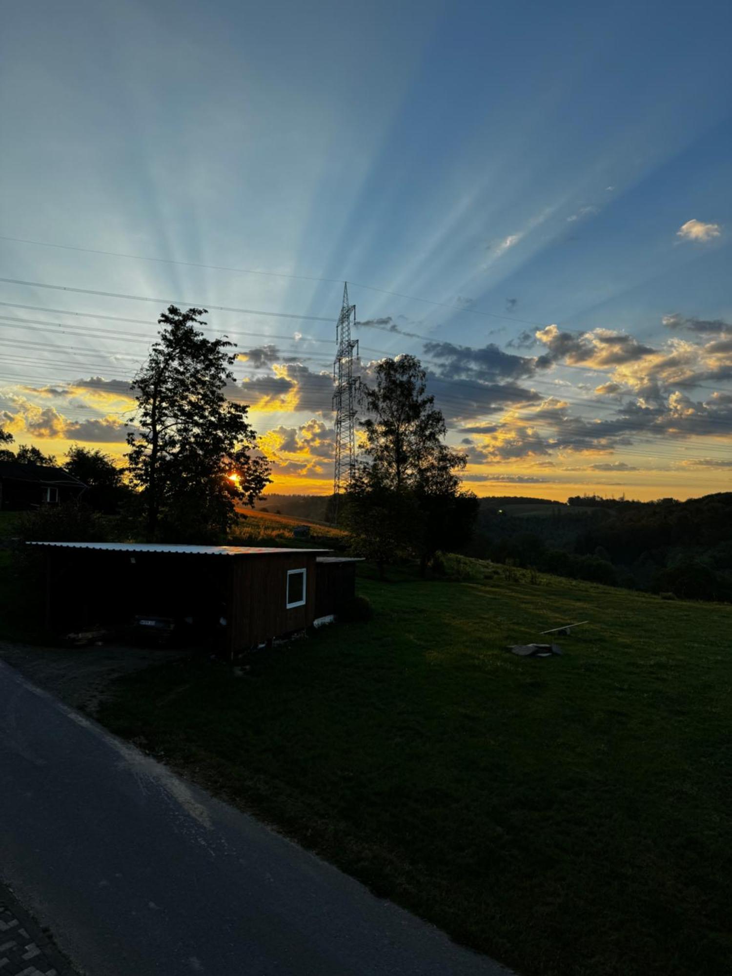 Bornhahn - Idylle Im Westerwald Katzwinkel  Extérieur photo