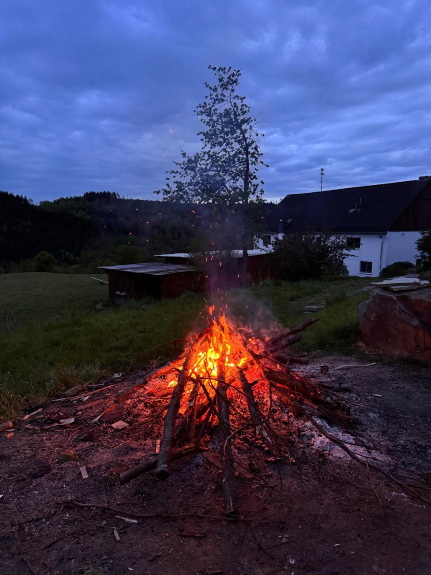 Bornhahn - Idylle Im Westerwald Katzwinkel  Extérieur photo